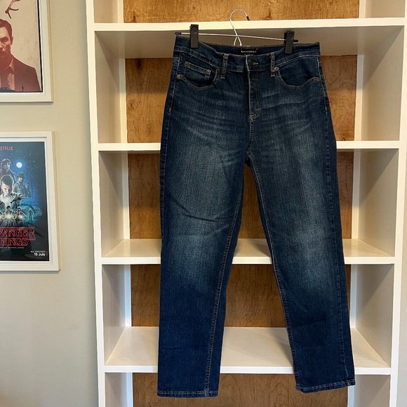 Banana Republic Girlfriend Jeans in Size 28/6 - #2 - Picture 1 of 10